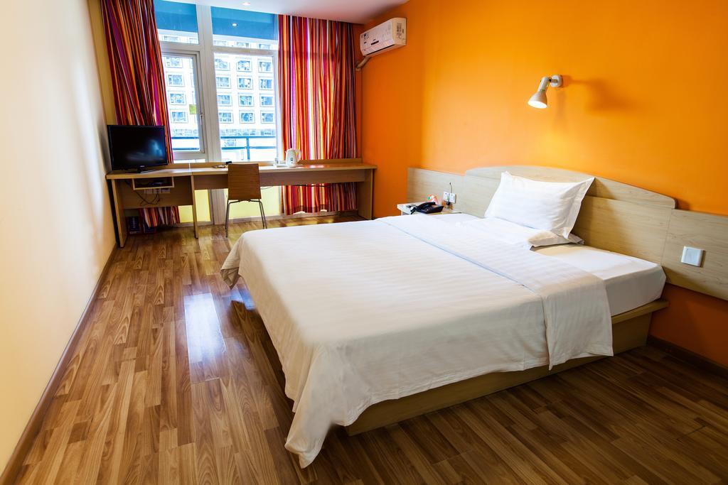 7Days Inn Sanya Phoenix Island Kamer foto